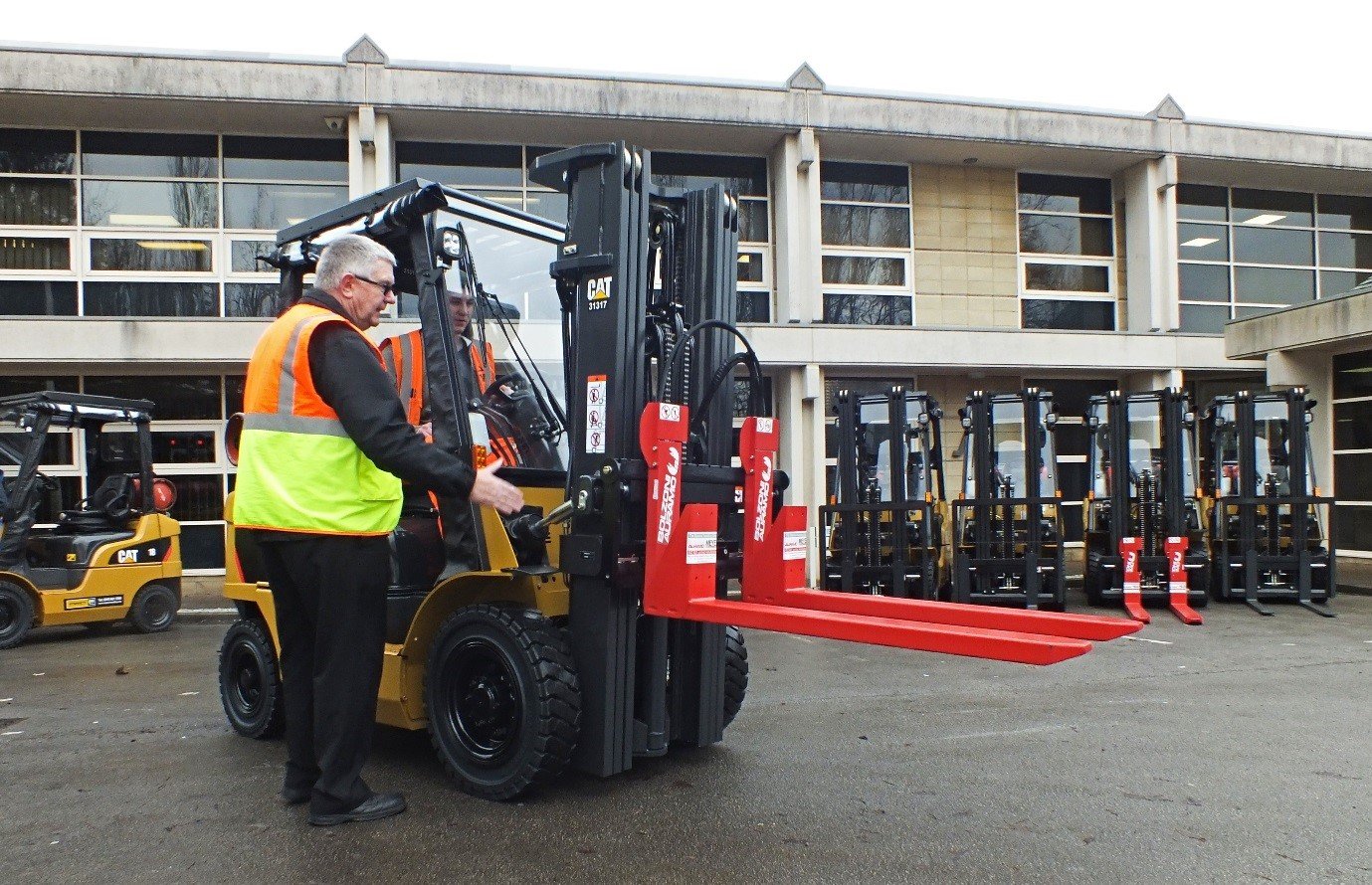 Top 5 common forklift attachments